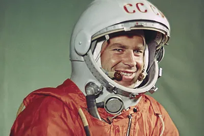 СССР, космонавт Юрий Гагарин, …» — создано в Шедевруме