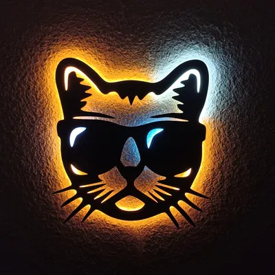 Неоновая логотип кот в очках, тё…» — создано в Шедевруме