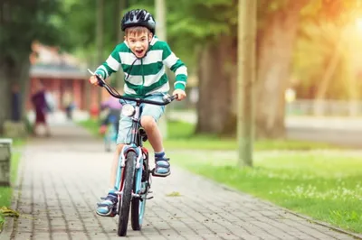 Игрушка-подвеска Мальчик на велосипеде YJ-3023 купить по низким ценам в  интернет-магазине Uzum