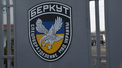 В зоопарке в Омской области двое мужчин убили краснокнижных птиц ради  шашлыка - KP.RU