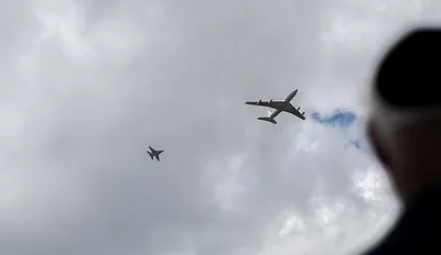 Обои самолет в небе - 65 фото