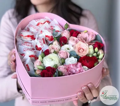 Цветы в коробке сердце купить с доставкой по Томску: цена, фото, отзывы.