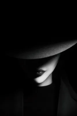 Девушка в шляпе. Фотограф Пекшева Светлана