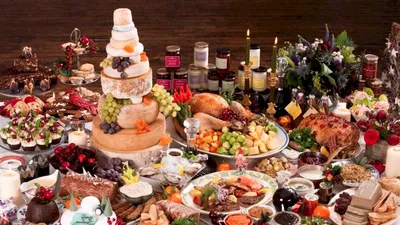 На изображении может находиться: стол, еда и в помещении | Food, Table  decorations, Table settings