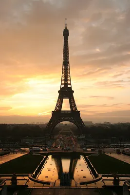 File:Tour eiffel at sunrise from the trocadero.jpg - Wikipedia