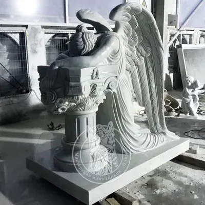 Красивый резной памятник с ангелом - выбор памятника по фотографии - Помни  Всегда