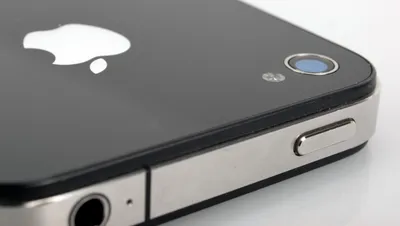 Apple officially launches iPhone 4 Case Program via App Store | AppleInsider
