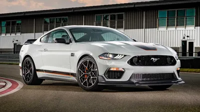 Ford Mustang 2019, 5 литра, Приветствую всех, бензин, расход 13.0, Сочи,  автомат