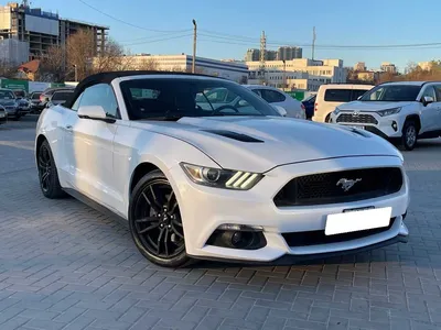 Фото Ford Mustang Cabrio White | Прокат авто с/без водителя в WEST GROUP