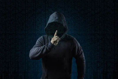 человек без лица в капюшоне на темном фоне Стоковое Фото - изображение  насчитывающей спрятано, рукоплескания: 233491982
