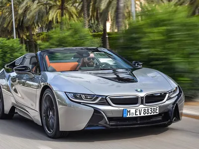 File:BMW i8 Concept IAA.jpg - Wikipedia