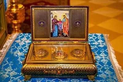 Купить Изображение иконы Покров Пресвятой Богородицы за 399 руб.