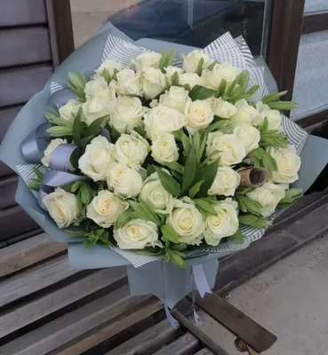Купить букет 25 роз белого цвета с доставкой Днепр (Днепропетровск) в  интерне-магазине Royal-Flowers