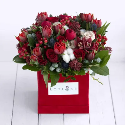 Купить Цветы в коробке «Тысяча слов» из каталога Цветы в коробке в  Сыктывкаре - «Флориска».