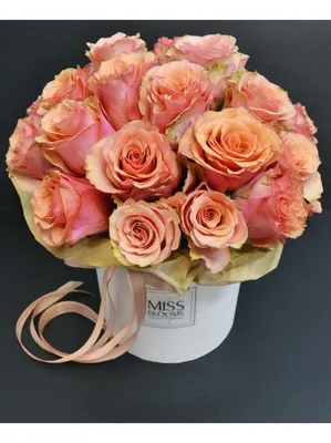 Букет из 51 розы \"Чайные розы\", артикул: 200522 в интернет магазине  EnjoyFlowers.ru ❀ с доставкой по Москве