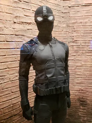 Человек-паук: Вдали от дома»: Первые фото нового стелс-костюма — Новости на  Кинопоиске