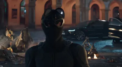 На новом промо-арте «Человека-паука: Вдали от дома» показали Питера Паркера  в черном костюме