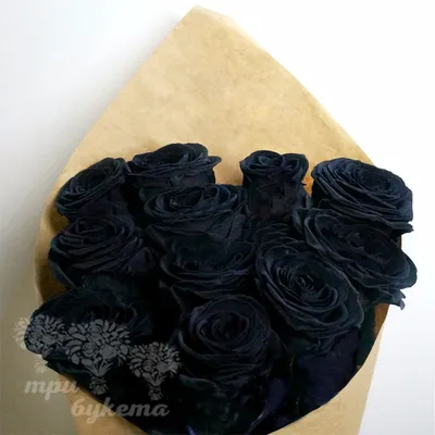 Черные розы в коробке - 131 шт за 24 690 руб. | Бесплатная доставка цветов  по Москве