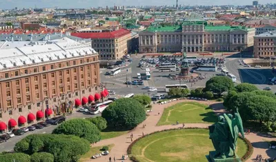 В Чите демонтировали памятник женам декабристов