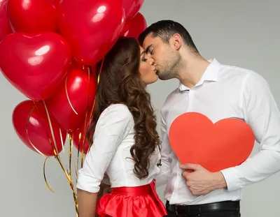 Поздравления и открытки с Днём святого Валентина по именам 14 февраля  (валентинки)