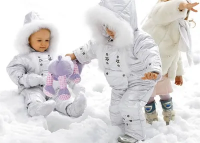 Группа детей в зимней одежде в …» — создано в Шедевруме