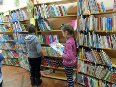 Экскурсия для детей «Грамоте учиться – всегда пригодится» в библиотеке № 82  – события на сайте