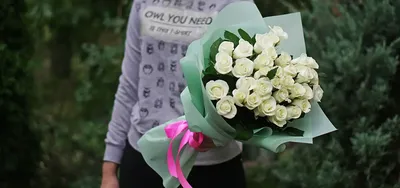 Prestigio Flowers - Держать в руках охапку роз - мечта многих девушек 🤩  стань и ты добрым волшебником для любимой 🤍 Букет из 39 роз Мисс Пиги -  цена 1600 гривен #