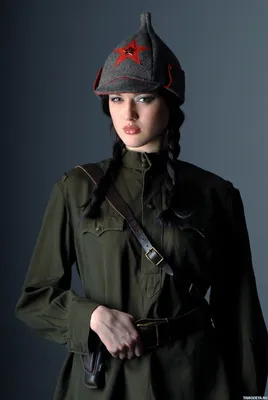Девушка в форме Красной Армии Стоковое Изображение - изображение  насчитывающей кавказско, женщина: 46870761