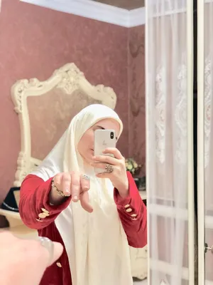 Бутик ( Хиджаб Куин ) 👑 Предлагает все, что необходимое для девушек в  хиджабе🧕🏻: одежды, платки, аксессуары, все наши ассортименте из… |  Instagram