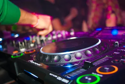 What is a DJ license, and do you need one? - Thimble