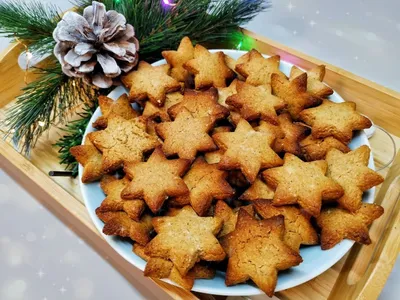 Традиционная рождественская выпечка: рецепт медово-имбирного печенья - МЕТА