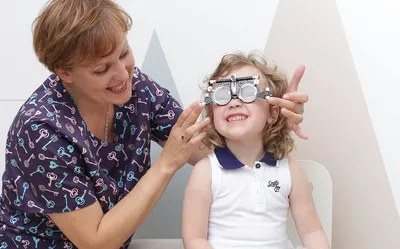 Как офтальмолог определяет остроту зрения? | ASTANA VISION