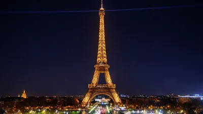 Красивая фотография Эйфелевой башни в Париже стоковое фото ©majaFOTO 7745303