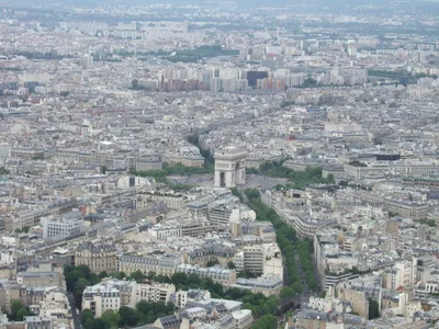 Значок Парижской Эйфелевой Башни Графический Символ Французской Столицы  Европейский Отпуск Векторное изображение ©Seamartini 662730480