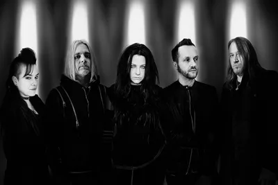 EVANESCENCE Drops New Song \"Better Without You\"