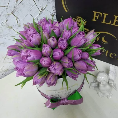 Купить букет розово фиолетовые тюльпаны Модный букет