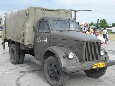 File:GAZ-51 during the VII Aircraft Picnic in Kraków.jpg - Wikipedia