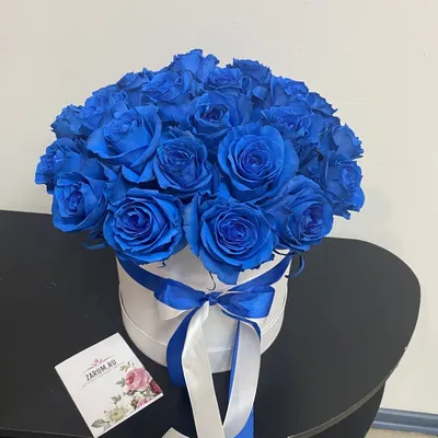 Голубые розы в коробке \"Sky Roses\" за 4 590 руб. | Бесплатная доставка  цветов по Москве