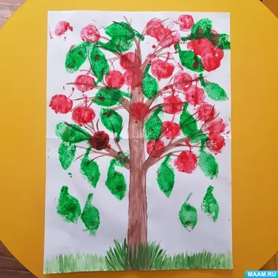 Раскраска яблоня с яблоками для детей - 69 фото