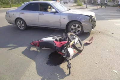 ГИБДД показала фото ДТП с мотоциклистом в Якутии | ДТП | происшествия | АиФ  Якутия