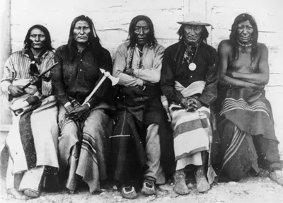Единство Звуком: Фото североамериканских индейцев 19 века | Индейцы, Лицо,  Фотографии