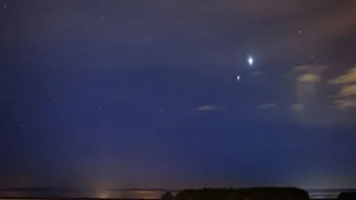 Астрофотограф заснял соединение Венеры и Юпитера