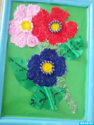 Яркие цветы для любимой мамочки». Аппликация из ниток на картоне (4 фото).  Воспитателям детских садов, школьным учителям и педагогам - Маам.ру
