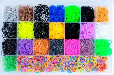 Набор для плетения из резинок Diy Loom Bands - «Эпидемия плетения  браслетиков из маленьких резинок дошла и до меня. Кто бы мог подумать, что  это занятие для детей, может завлечь взрослую тетю.