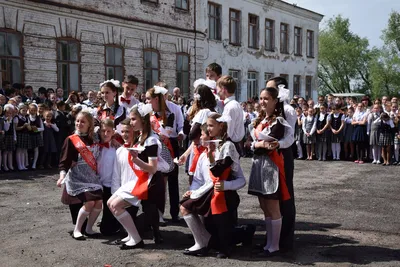 В школах Аркадакского района прошёл праздник «Последнего звонка» —  «Аркадак», новости