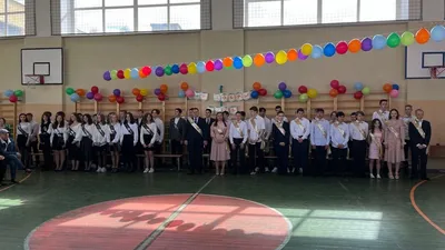 Последний звонок для выпускников 9 и 11 классов школ района | 24.05.2023 |  Барнаул - БезФормата
