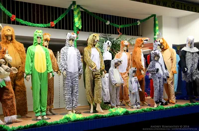 Прокат мужских карнавальных костюмов купить в Бишкеке