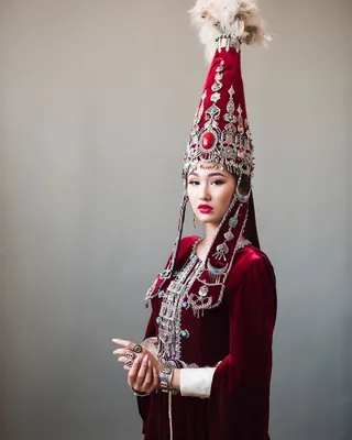 Казахские наряды (71 фото)