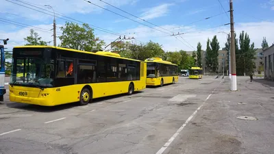 Мы здесь пережили всё: и оккупацию, и деоккупацию, и обстрелы». Истории  жителей Херсона — Новая газета. Балтия