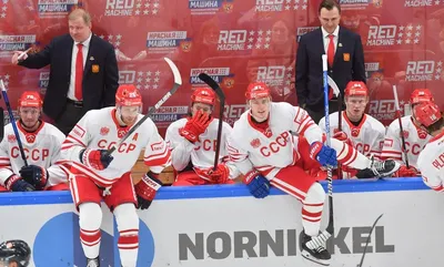Это фантастическое позорище» Сборная России по хоккею проиграла канадцам и  вылетела с чемпионата мира: Хоккей: Спорт: Lenta.ru